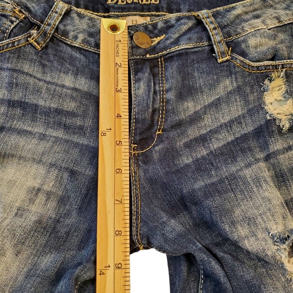 Decree Junior’s Distressed Holes Jeans Super Skinny Stone Washed Stretchy SZ 13 - Picture 9 of 11